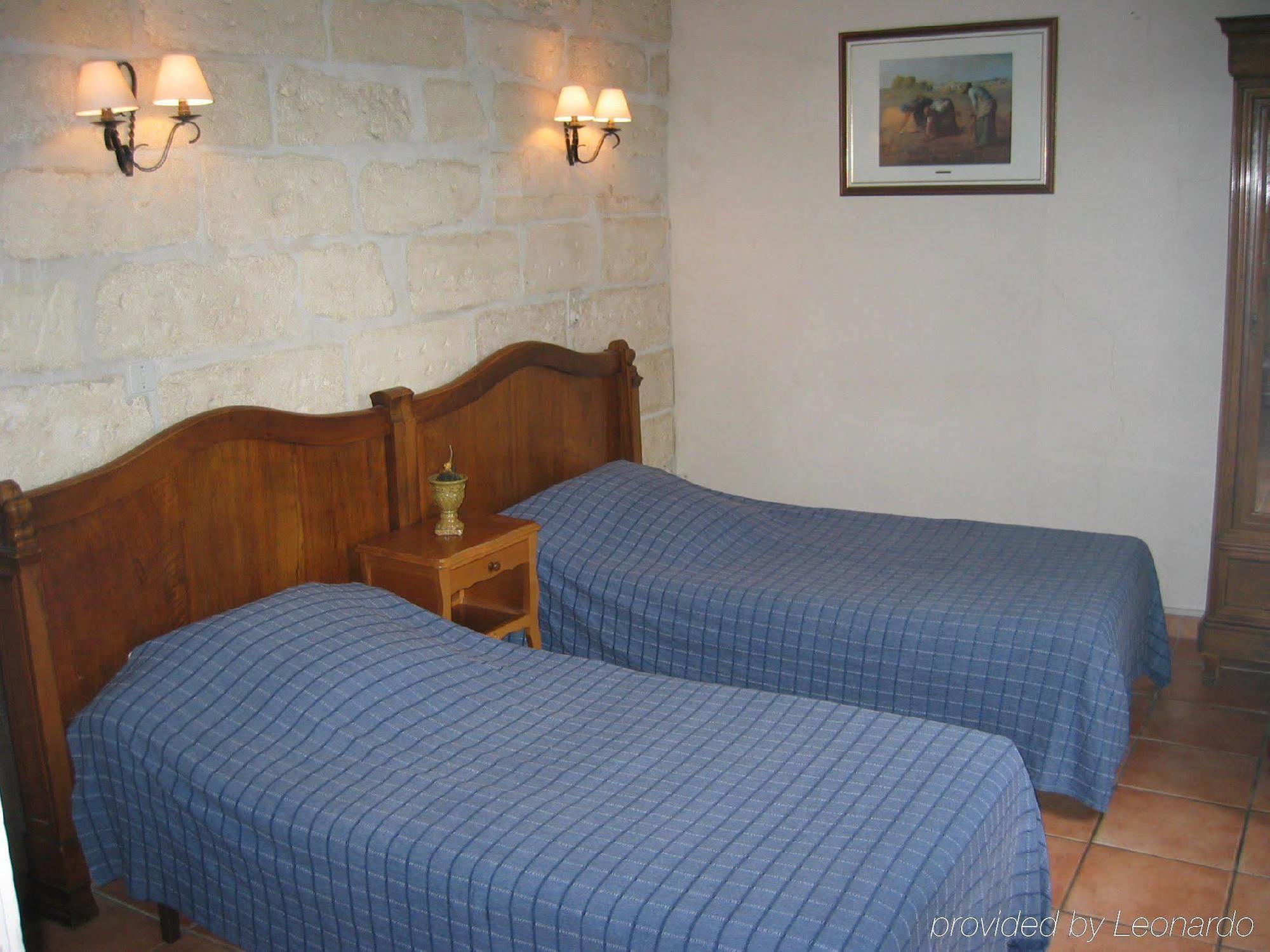 Au Saint Roch - Hotel Et Jardin Avignon Eksteriør bilde