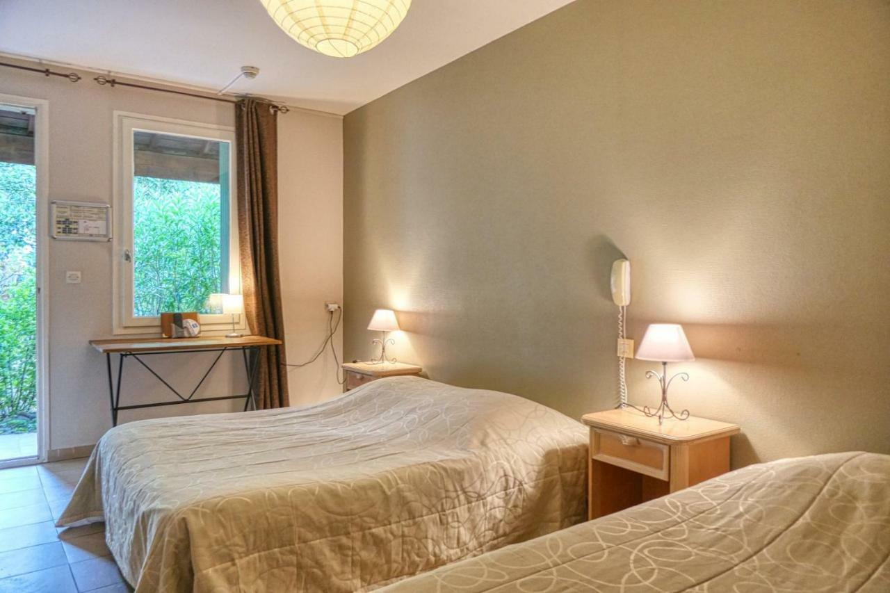 Au Saint Roch - Hotel Et Jardin Avignon Eksteriør bilde